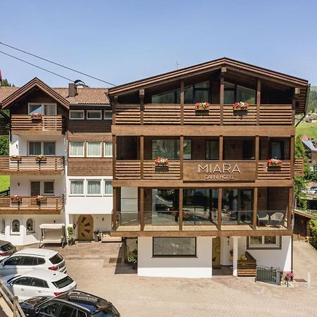 Garni Hotel Miara - Your Dolomites Home Selva di Val Gardena Exterior photo