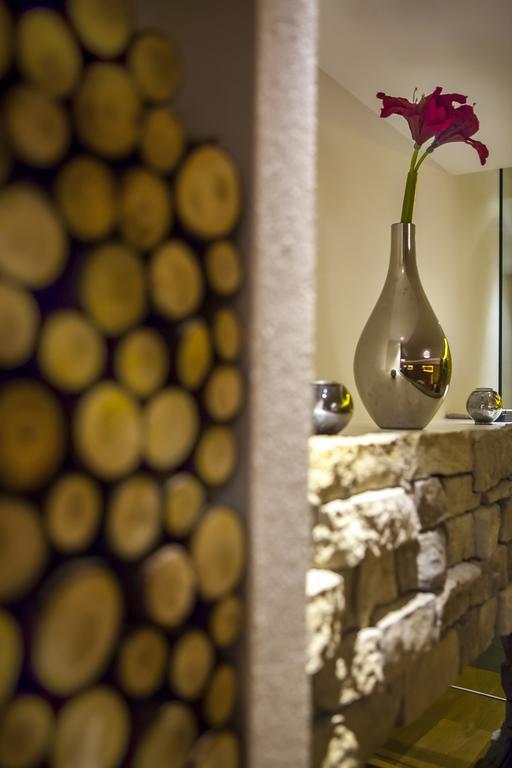 Garni Hotel Miara - Your Dolomites Home Selva di Val Gardena Exterior photo